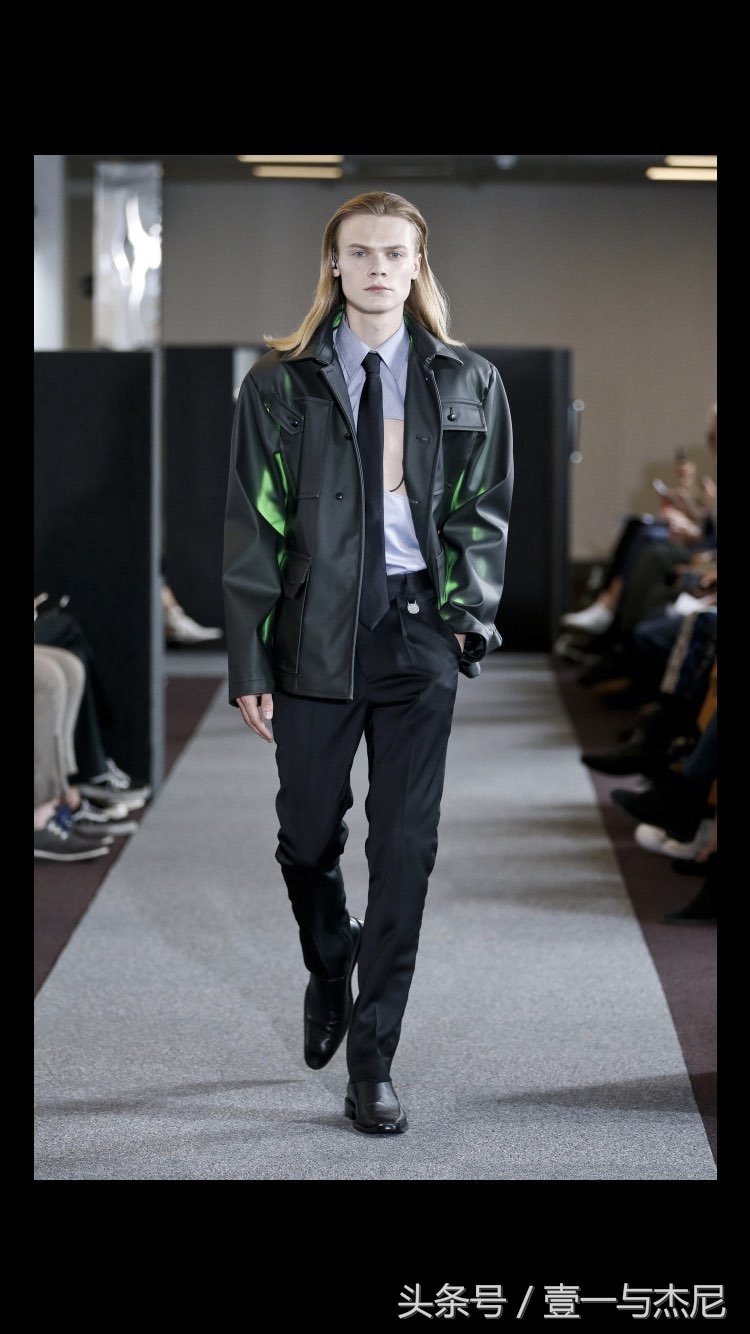 2018男装时尚趋势｜外卖，地勤，地铁司机，将引领国际时尚