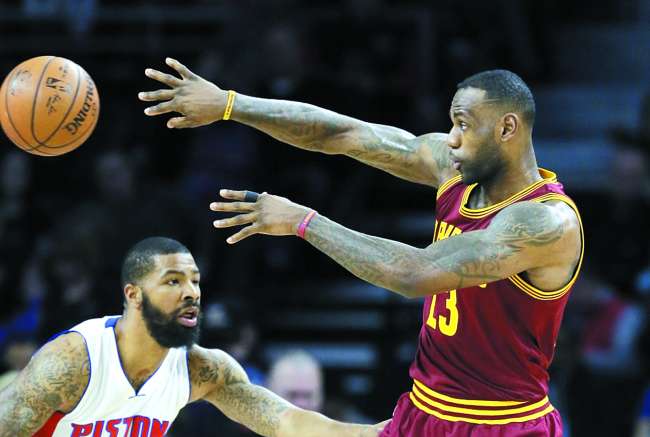 四人成锋线助攻王詹皇引领联盟新潮流控锋时代已来临！