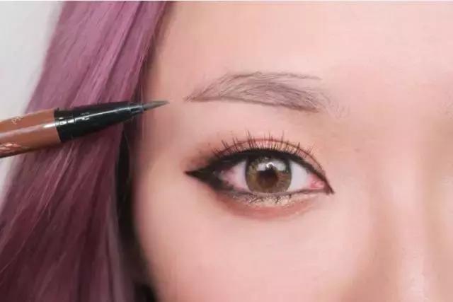 怎么画眉毛初学者自然减龄,眉毛画的好看