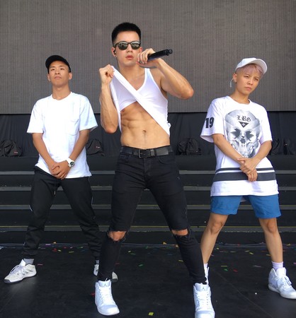 jr唱rap,jr开场三分