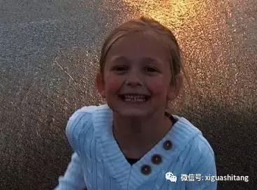 去海边玩一定要记得这些小知识,去海边玩不要把身体埋在沙子里