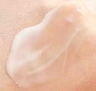 大创胎盘素美白保湿乳，是我用过的最便宜的美白乳液，没有之一