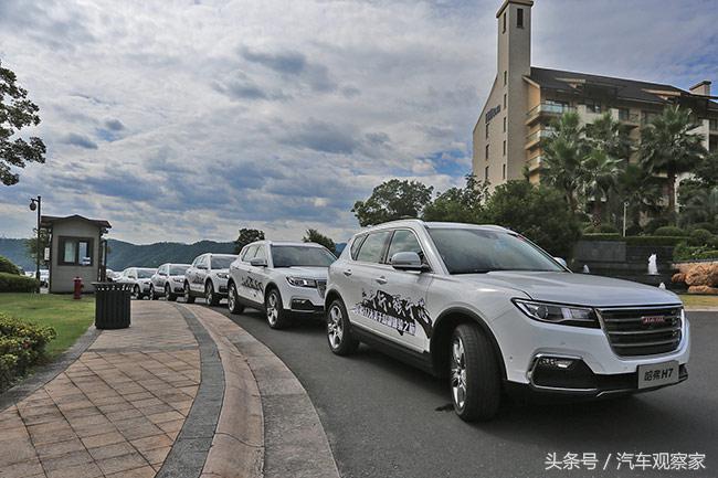 美来自于外在加内在,美来自于内心的纯净