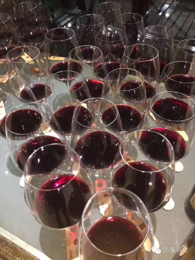 酒王法国,意大利酒王sassicaia国内价格