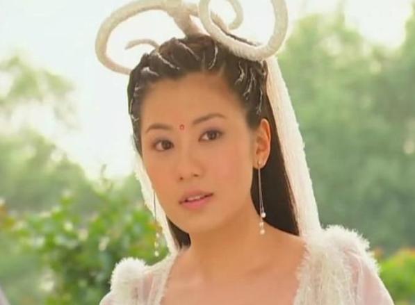 贾静雯至尊红颜动图,贾静雯至尊红颜最美瞬间