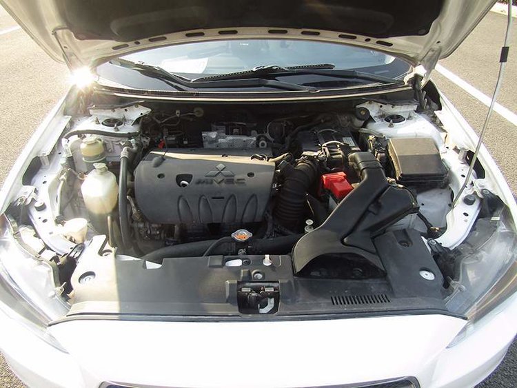 三菱evo油箱盖和翼神的区别,evo民用汽车