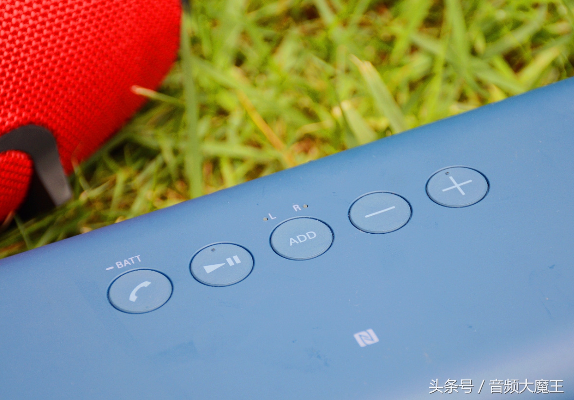 绱㈠凹srsxb40闊宠川濡備綍,绱㈠凹srs-xb40鐏厜