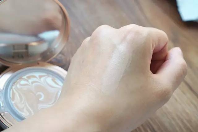 错过了这款气垫粉底你就错过了全世界！