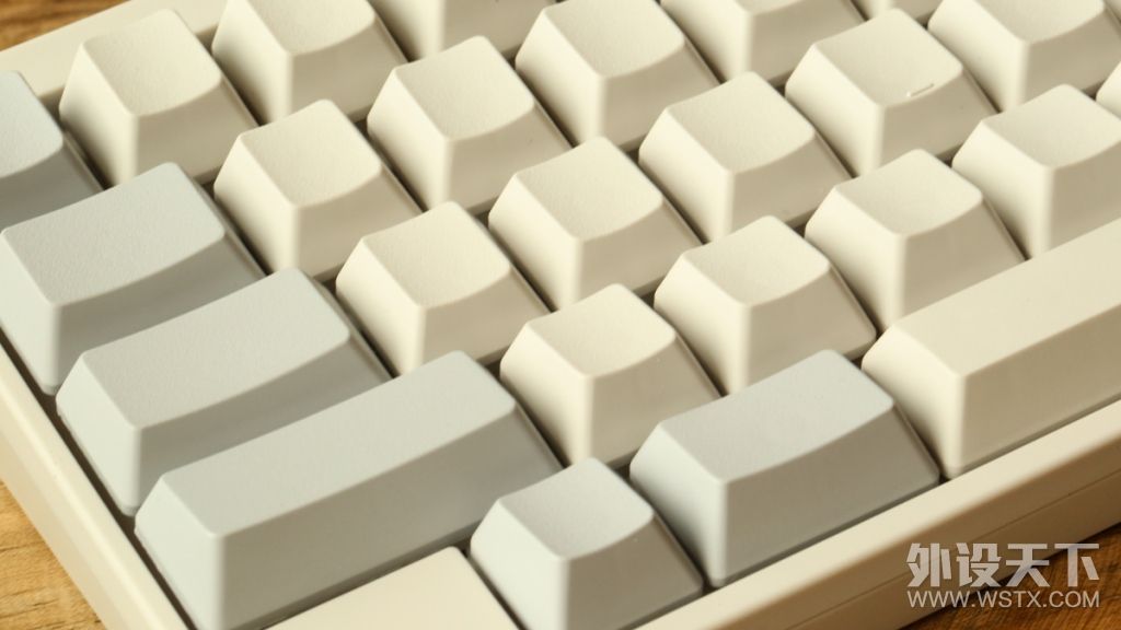 键盘里面的爱马仕,键盘奢侈品配件