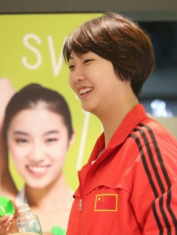 涓浗濂虫帓棣欐腐璐墿,濂虫帓濮戝棣欐腐璐墿