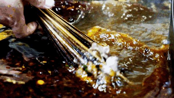 到成都必点的夜宵,一起去成都必打卡的地道馆子