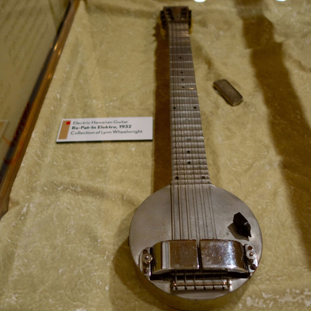 电吉他经典乐器,改变世界电吉他