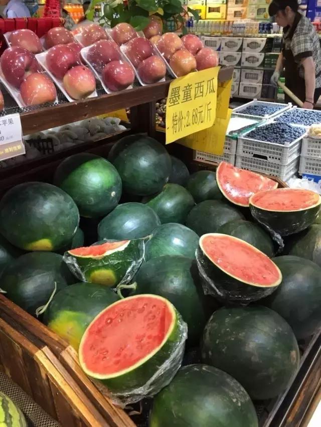 这家盛极一时的生鲜超市到底怎么样?——探访地利生鲜北京万泉庄路店