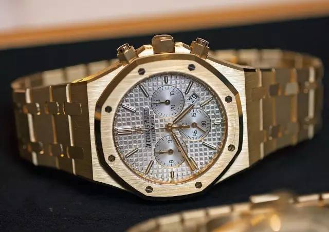 爱彼手表戴着好看吗,爱彼手表为何有名