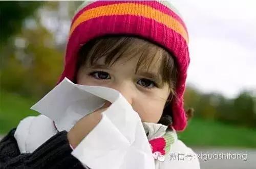 宝宝半夜流鼻血是白血病的前兆吗,宝宝经常流鼻血是白血病的前兆吗