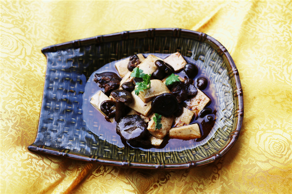 遇见是一种缘分友谊长存,遇见是一种缘分相思是一种情深