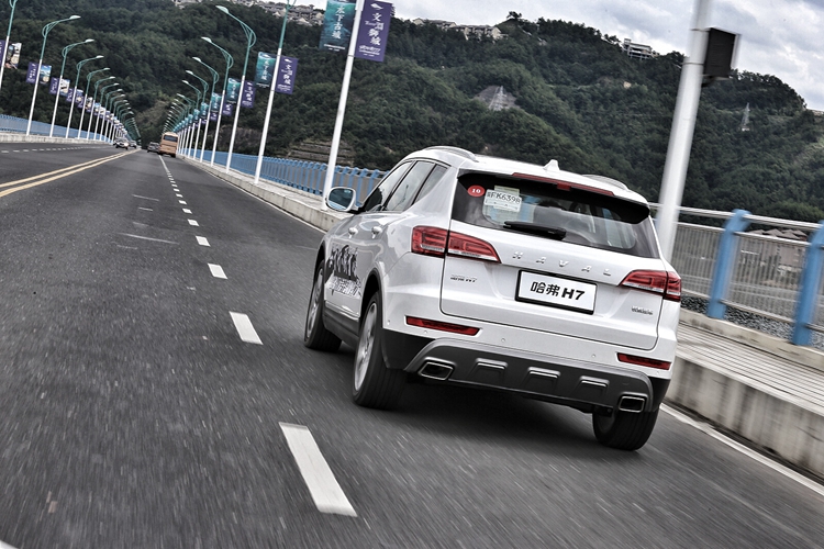 哈弗h7红标试驾,哈弗h7蓝标评测