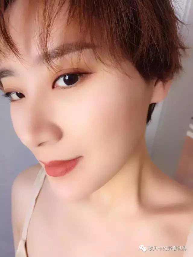 管它斩不斩男,夏天涂口红我只想美!