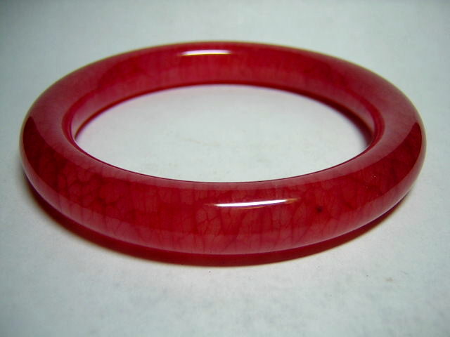 真正的鸡血玉价值,鸡血玉哪一种价值高