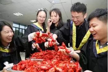 包教包会包分配,月嫂育婴包教包会包分配工作