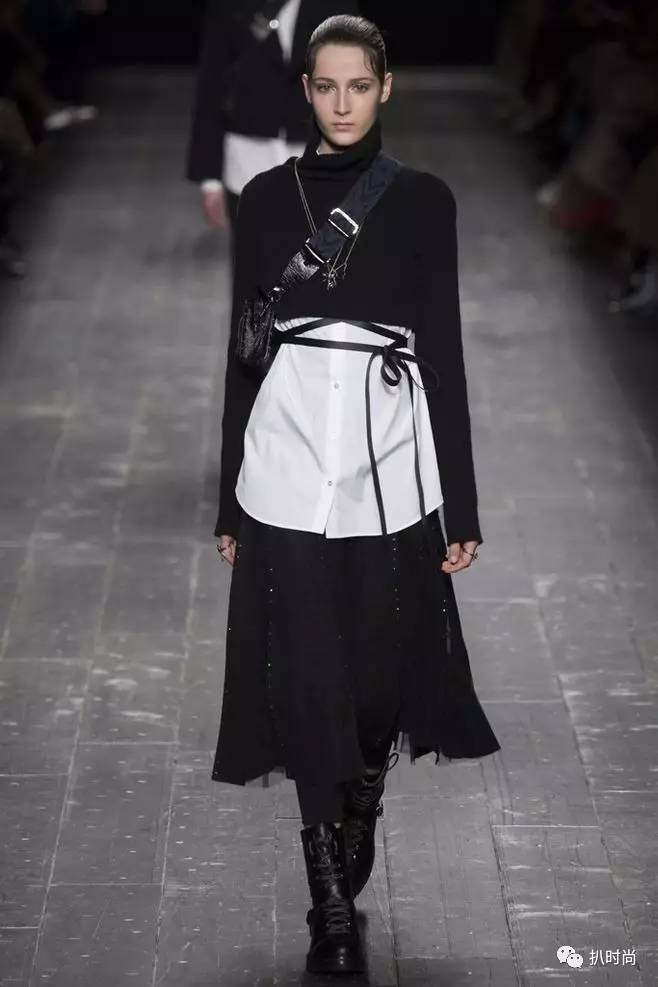 干货！你和设计大神之间，只差一个拼接