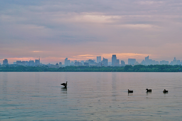 杭州西湖低奢度假村,浙江杭州西湖旅游风景度假区