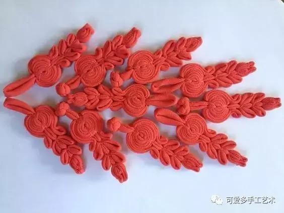 手工盘扣最简单版,用布做盘扣慢动作教程