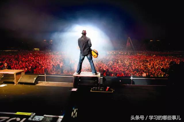 噩耗!林肯公园主唱自杀,年仅41岁