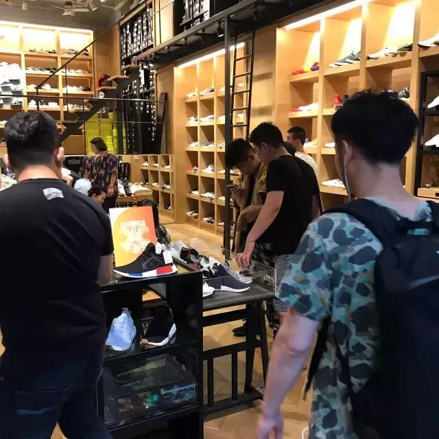 原创便宜球鞋店铺有哪些,球鞋店铺推荐有哪些
