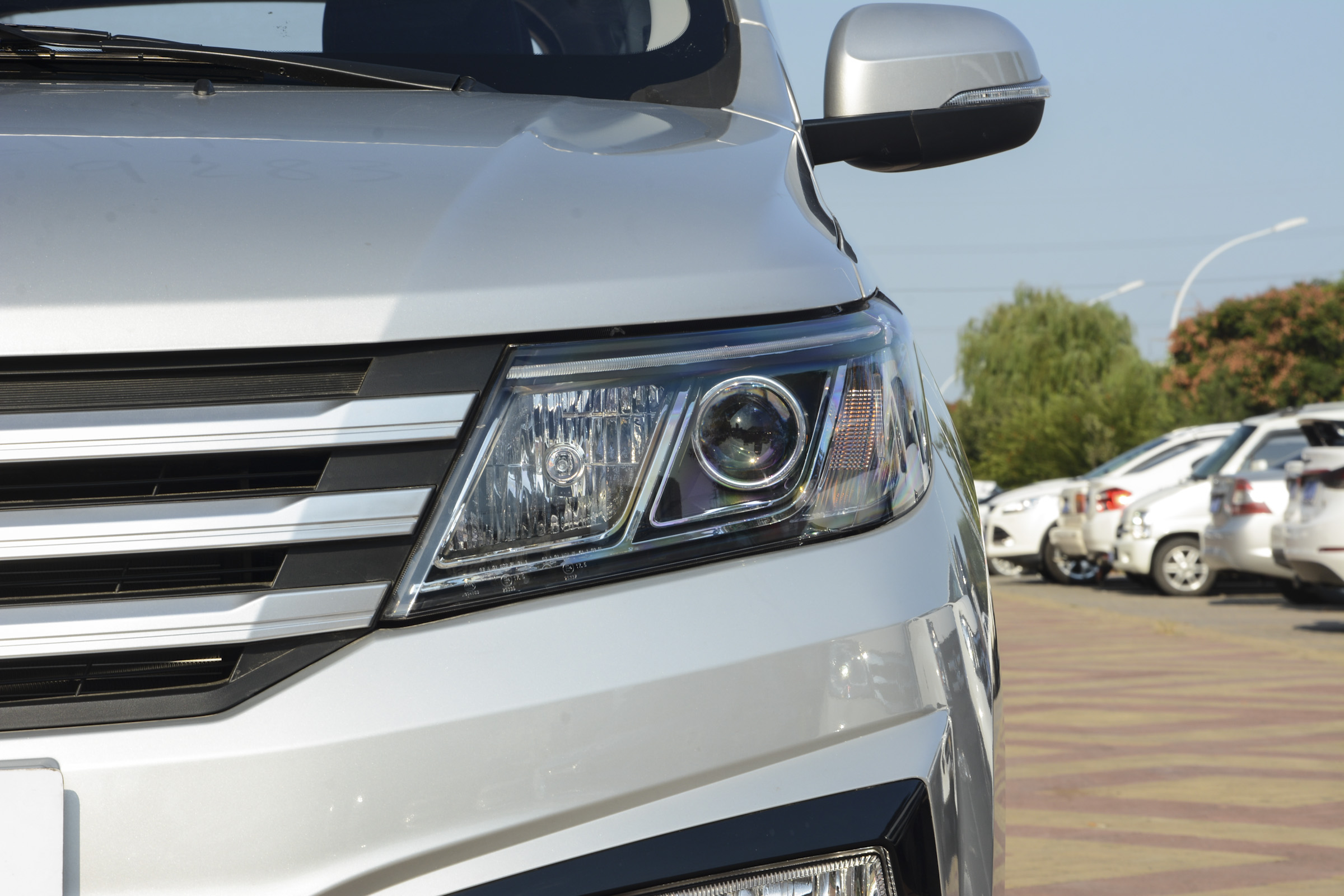 聊一聊越野性能车,昌河m70基本信息