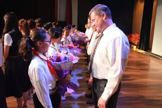 大连土豪学校,大连土豪幼儿园