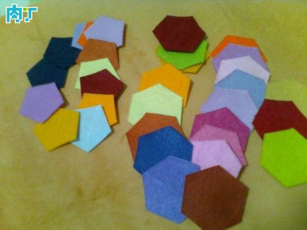 不织布做足球视频教程,不织布足球怎么做