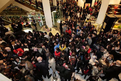 为什么中国人都喜欢买“外国货”？