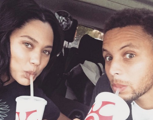 勇士库里和掘金,超级巨星库里逆袭勇士队重焕生机