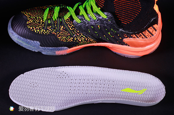 李宁eazgourban跑步鞋测评,李宁变色龙ranger4.0测评