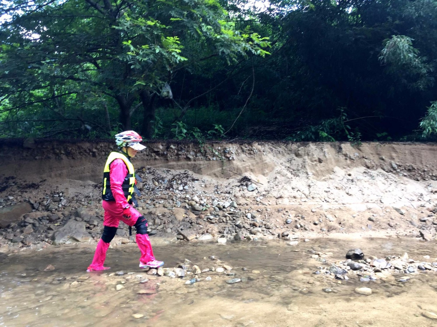 clorts洛弛男款溯溪鞋,洛驰徒步鞋