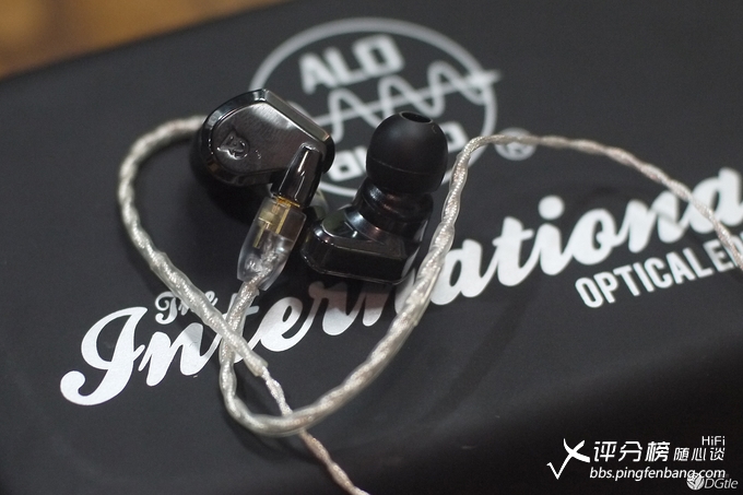 这悦耳的琴声流连忘返CampfireAudioLyra耳塞小记