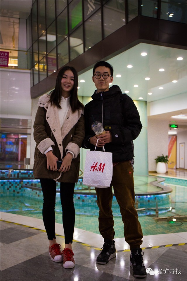 街拍令人羡慕的情侣,南京最新街拍照片