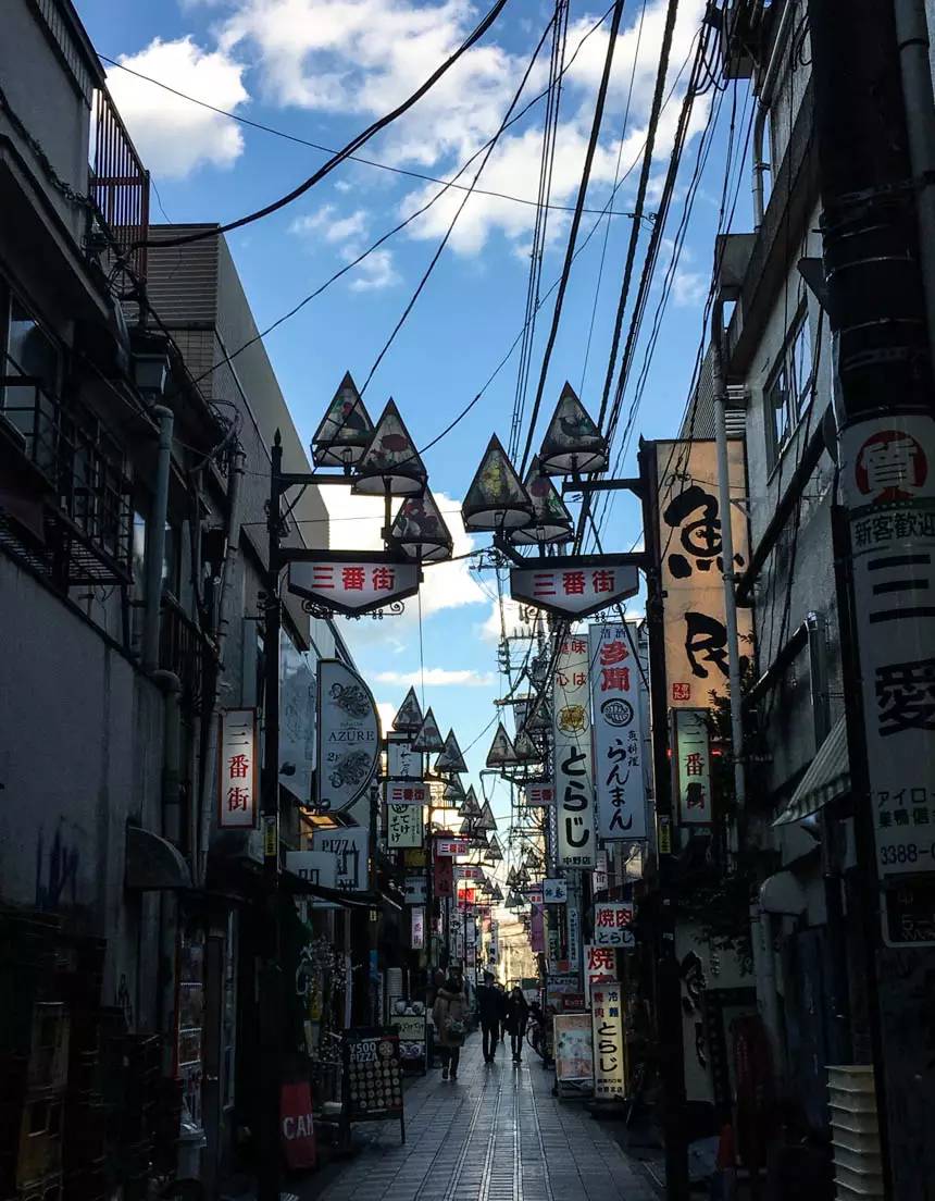 在日本买中古表便宜吗,福冈中古表店