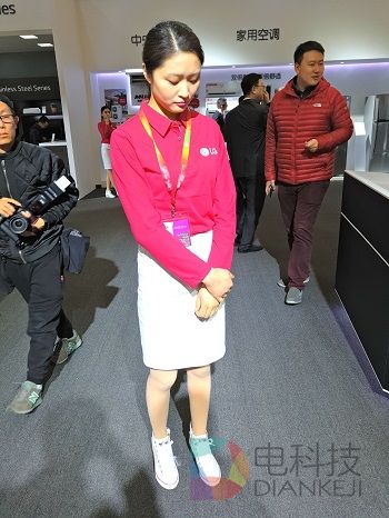 妹子多过车展所有AWE你想看的都在这里