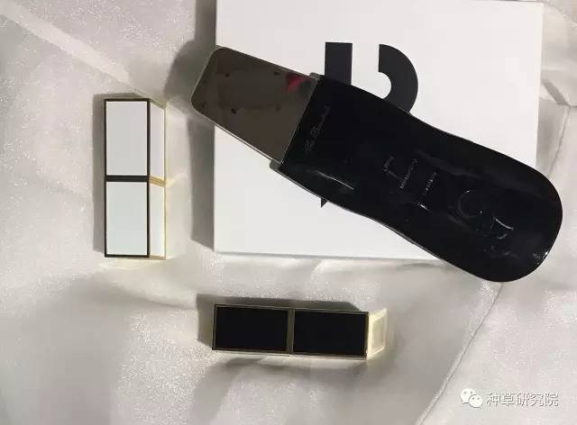 什么方法可以让皮肤嫩嫩滑滑,如何让皮肤光滑得像剥了壳的鸡蛋