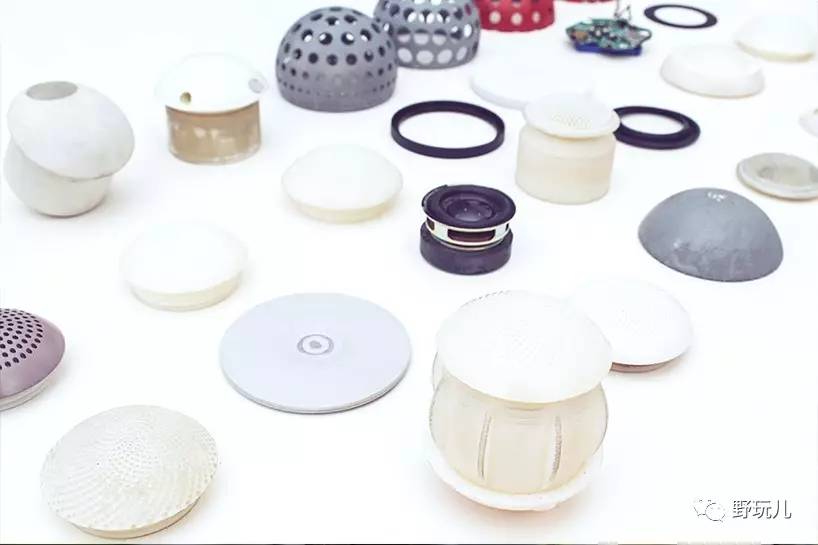 每年有20多万网球被弃有人捡走做了笔大生意！