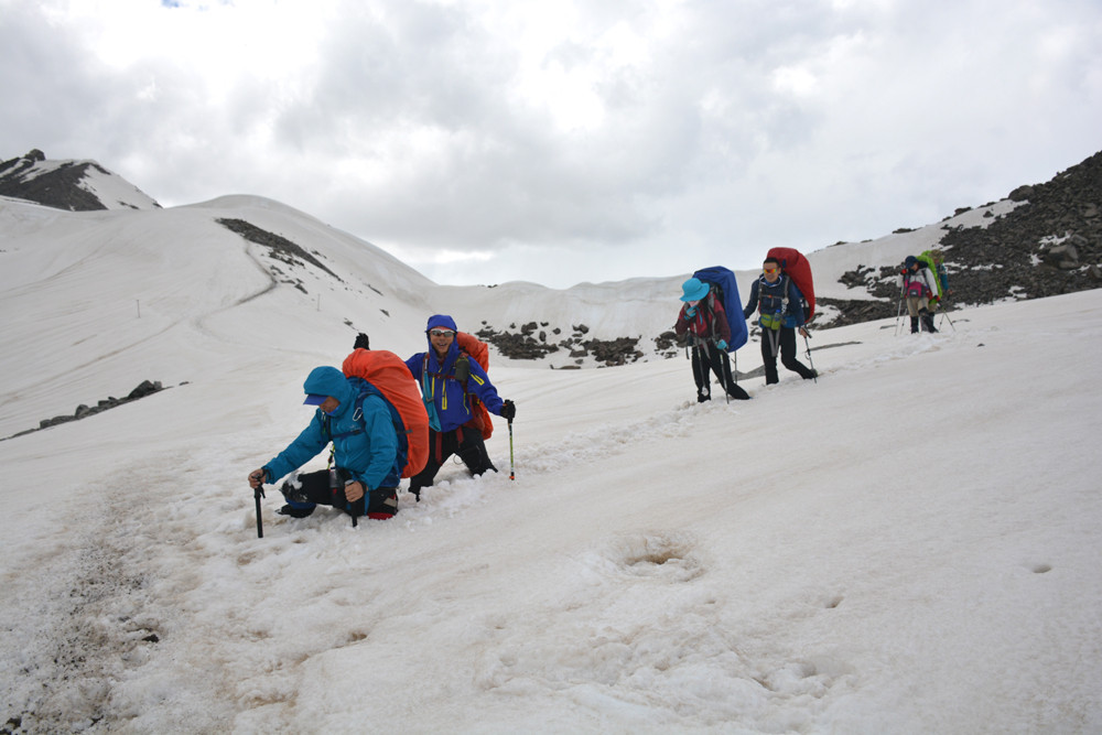 行者无疆-6月乌孙，漂洋过海为圣湖，翻山越岭因初心