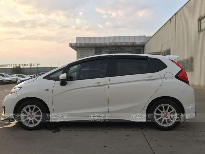 飞度2021款mugen无限改装版价格 (飞度最省钱的外观改装)