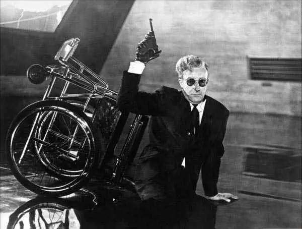 异形跟人类基因结合,异形与人类共生