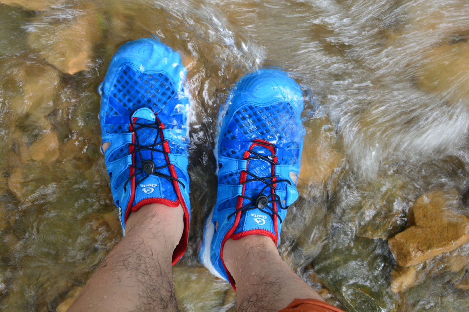 新款阿迪溯溪鞋测评,新款溯溪鞋涉水鞋