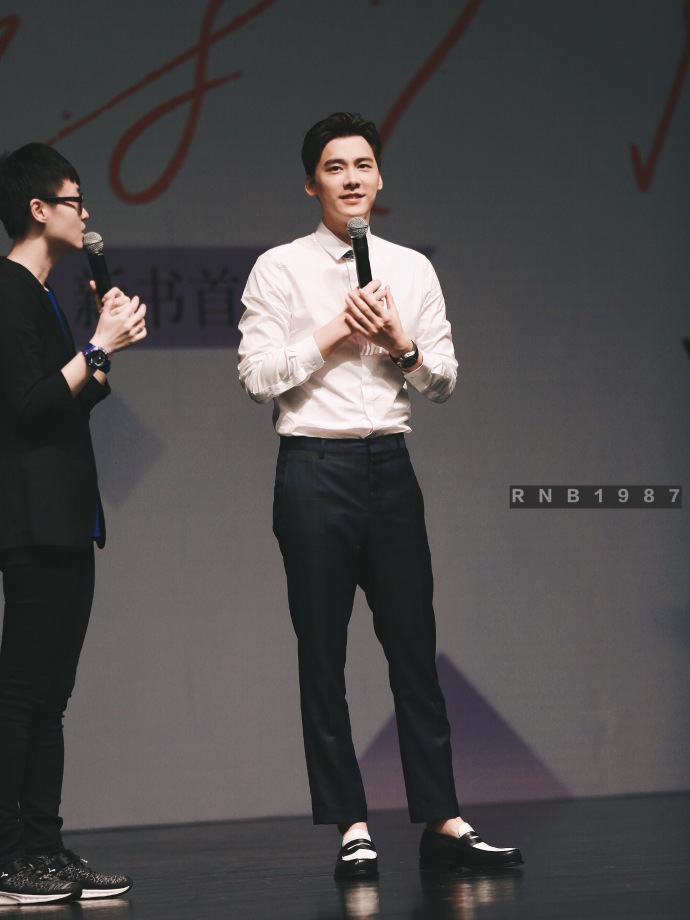 最近李易峰上海活动,李易峰2020见面会