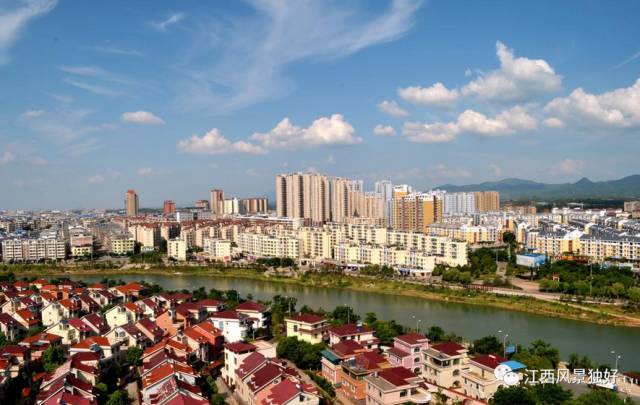 走遍江西的每一个地市,走遍江西100县