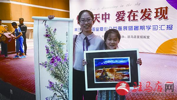 众人爱心集结帮助陈霜霜2万多元钱让她看到希望