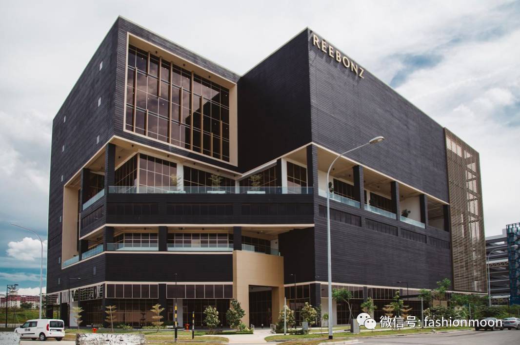 适合刚入职场的大学生的包包,50岁职场女人大牌包包